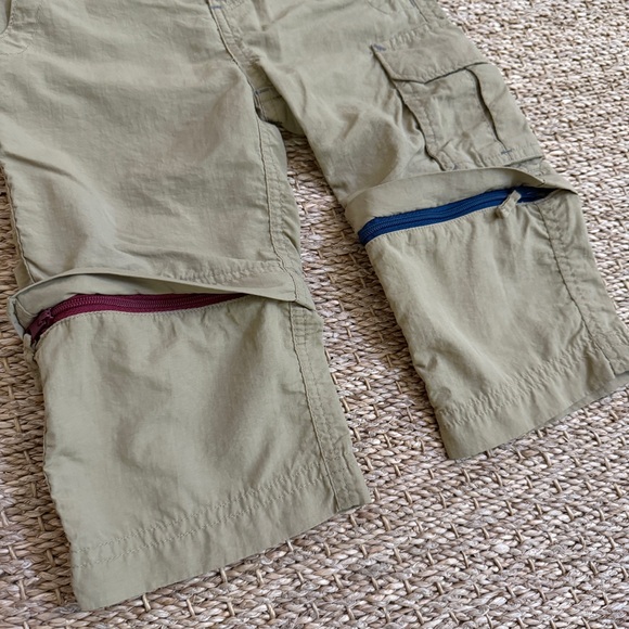 REI Toddler Khaki Zip Off Hiking Pants Shorts UPF 30+ Size 12 Months - Picture 5 of 12